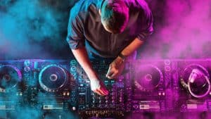 Five Things Every New DJ Should Learn