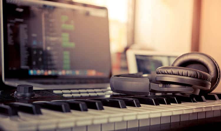 Key requirements of a DJ’s laptop