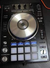 Pioneer DDJ-SR Controller Features