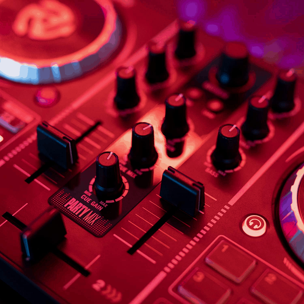 8 Best Budget DJ Controllers