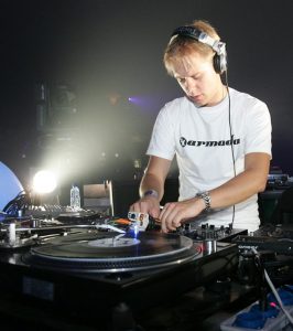 Armin Van Buuren
