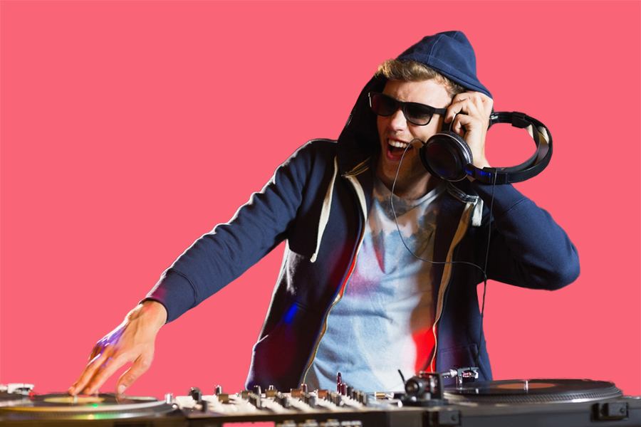 How To Use Headphones To DJ